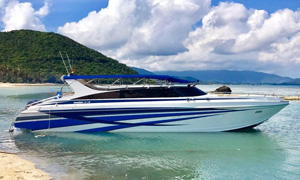 Miete privates Speedboot für Tagesauflug zu den Phi Phi Inseln Phuket